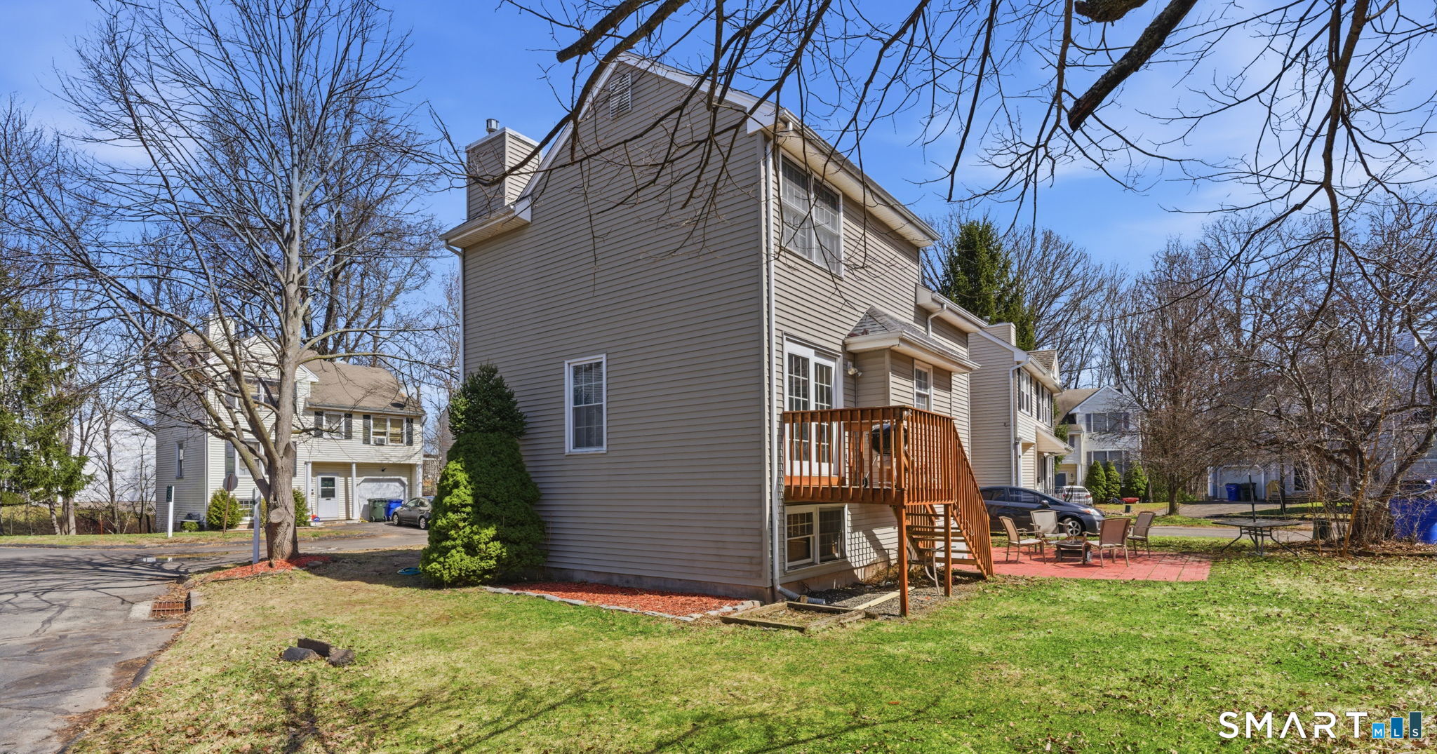 17 Cinnamon Circle West Hartford CT 06110
