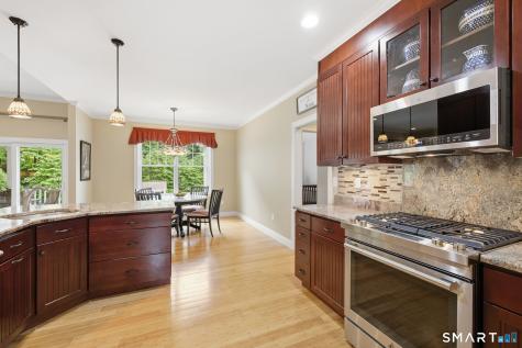 19 Claire Lane Bloomfield CT 06002