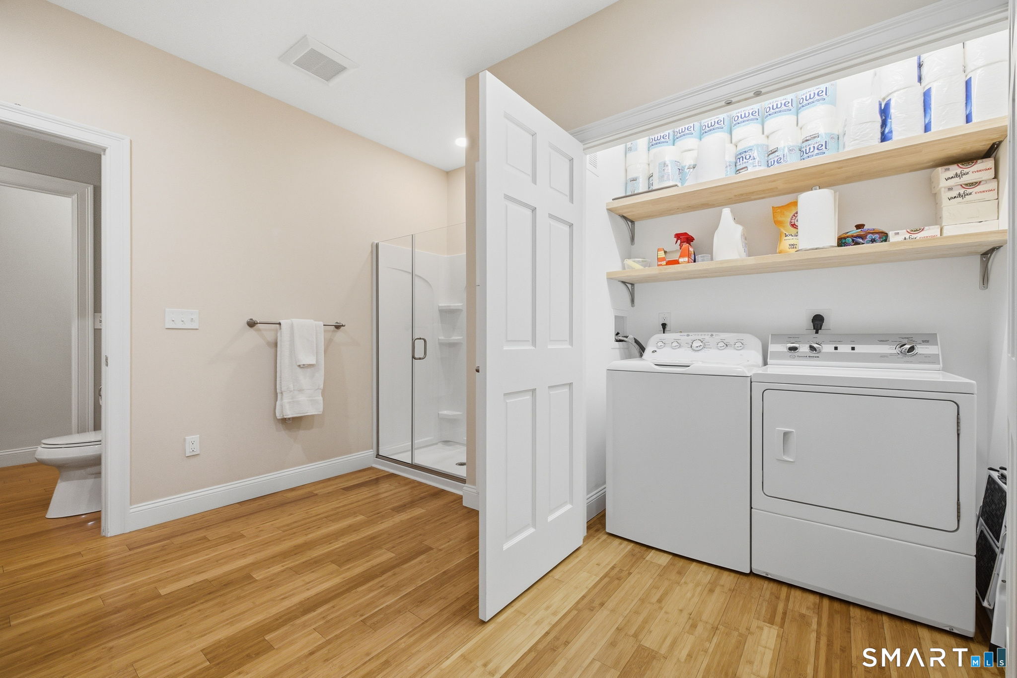 19 Claire Lane Bloomfield CT 06002
