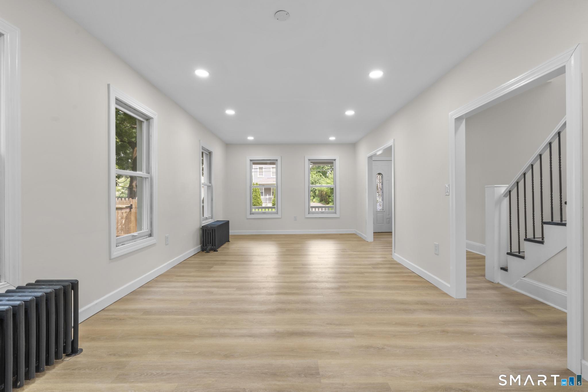 122 Union Avenue West Haven CT 06516