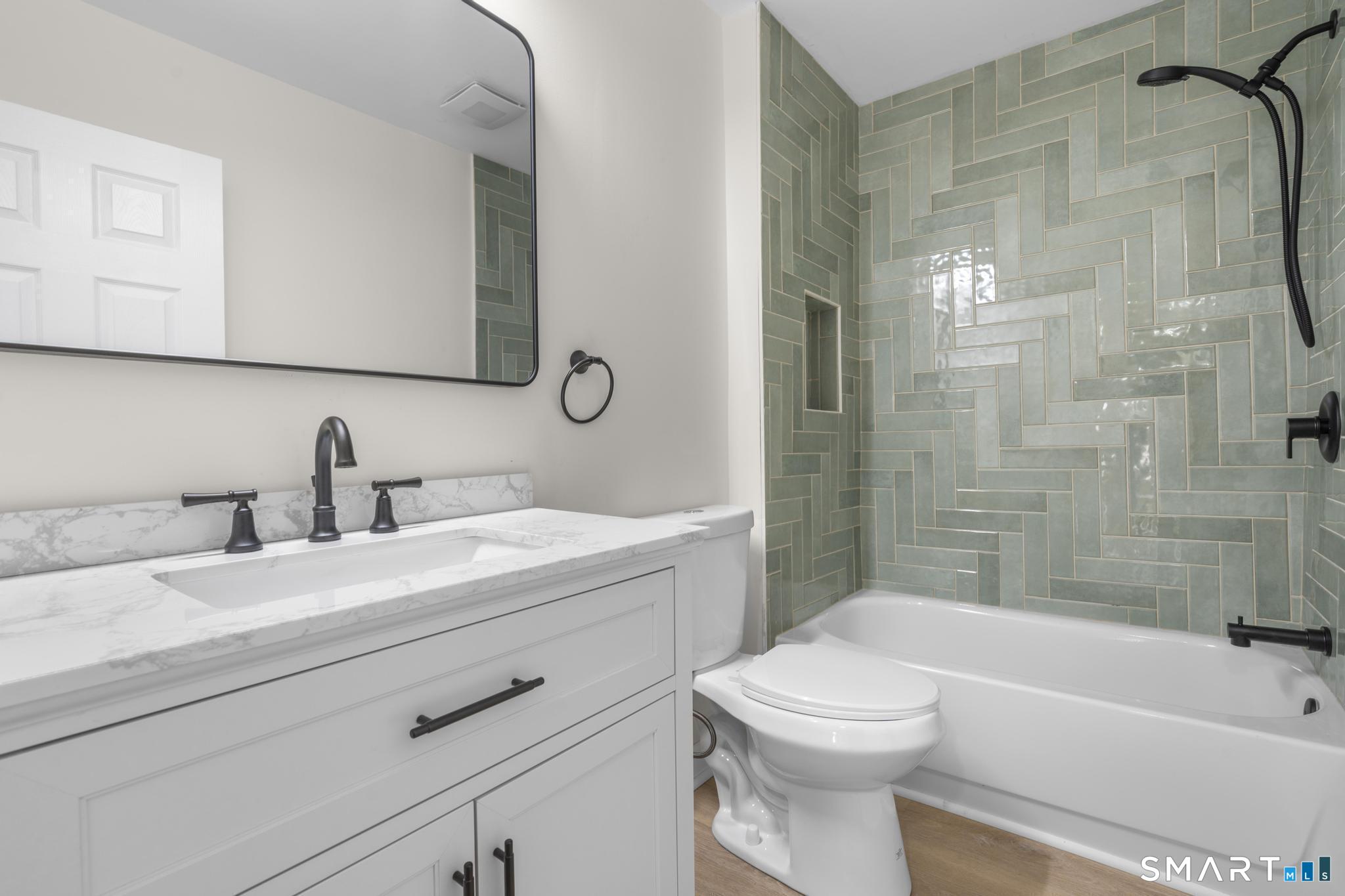 122 Union Avenue West Haven CT 06516