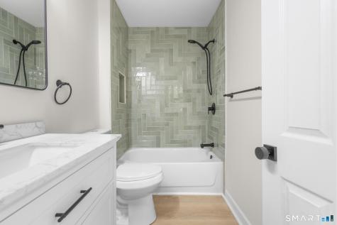 122 Union Avenue West Haven CT 06516