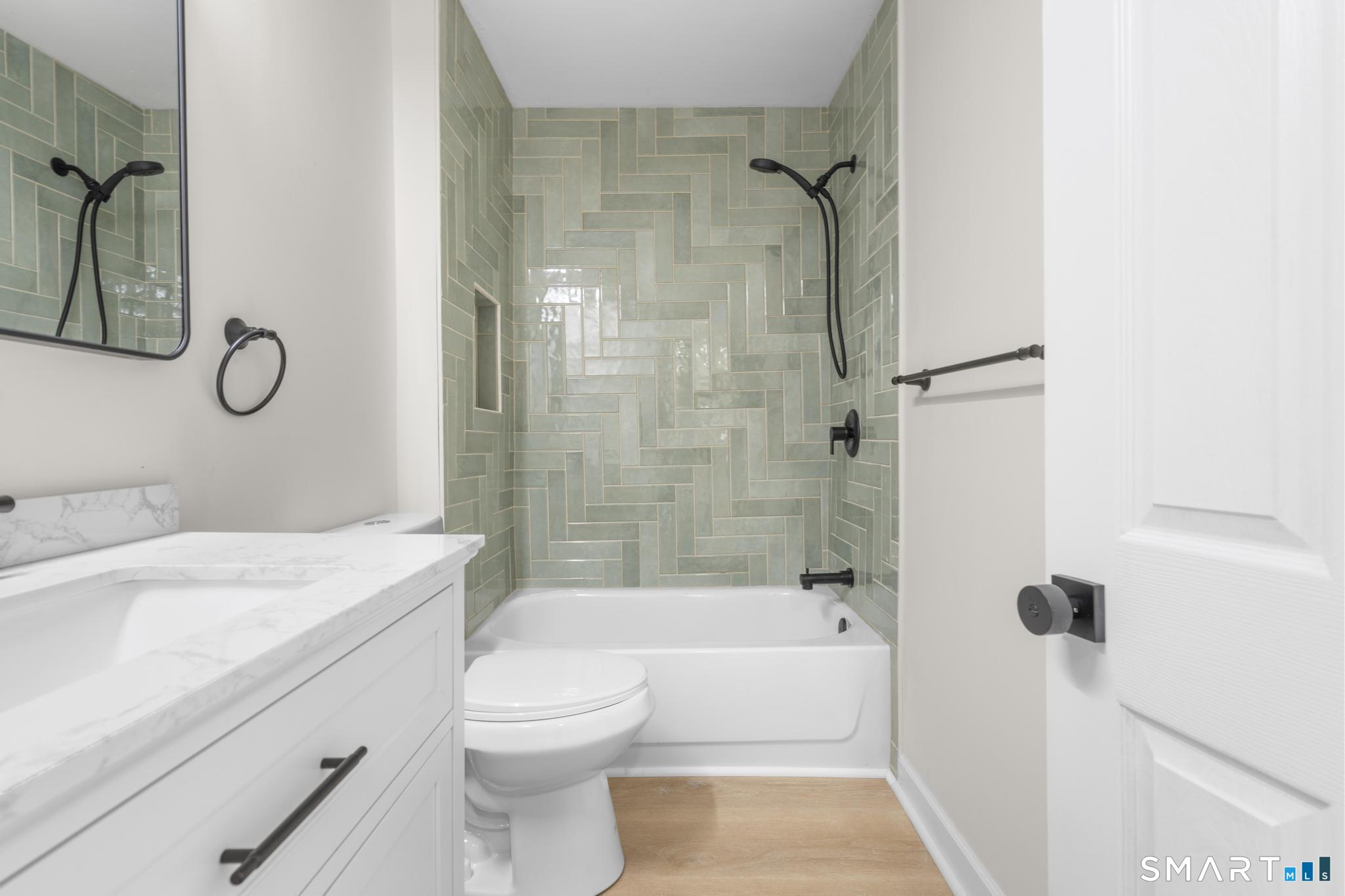122 Union Avenue West Haven CT 06516