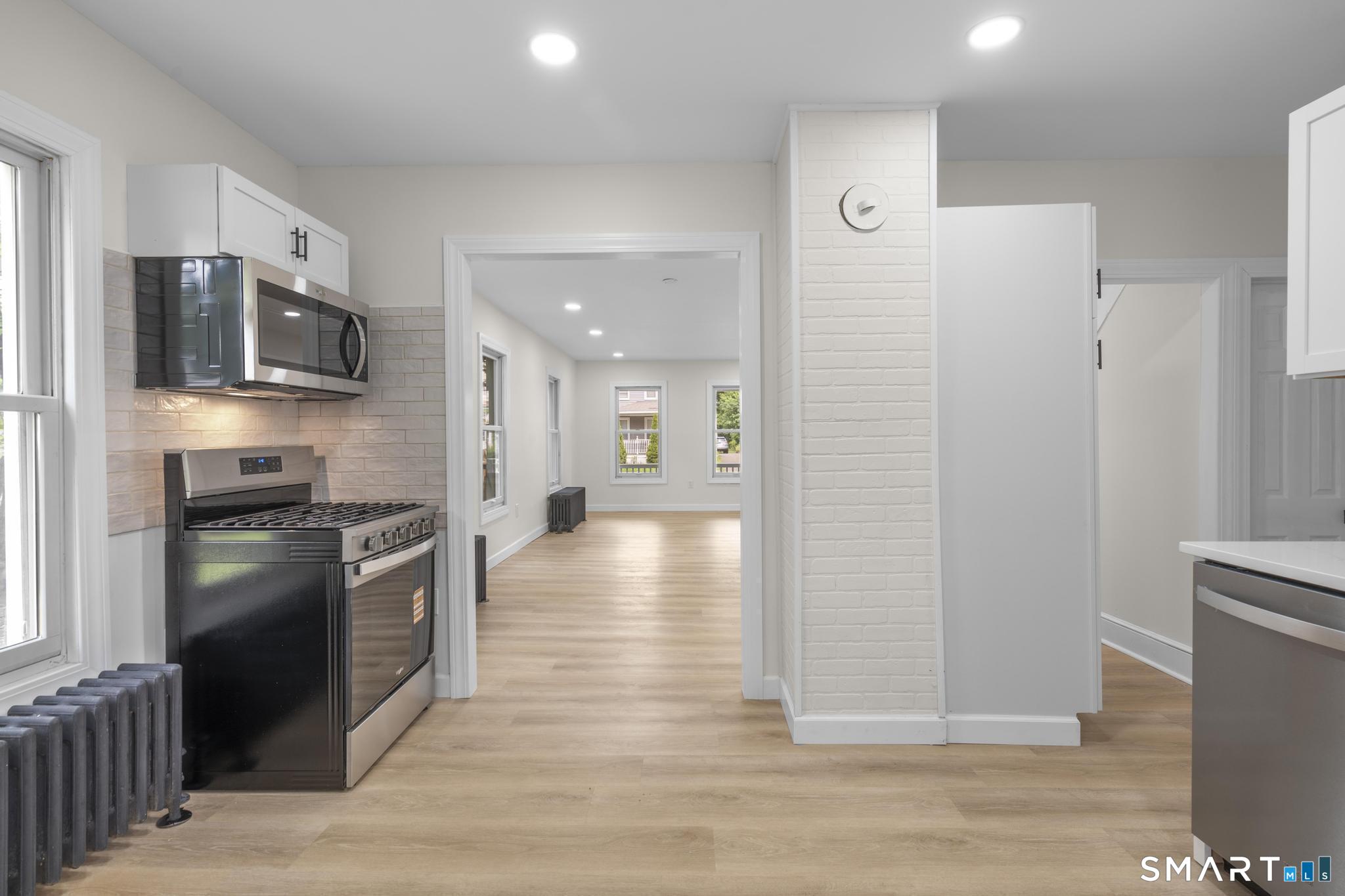 122 Union Avenue West Haven CT 06516