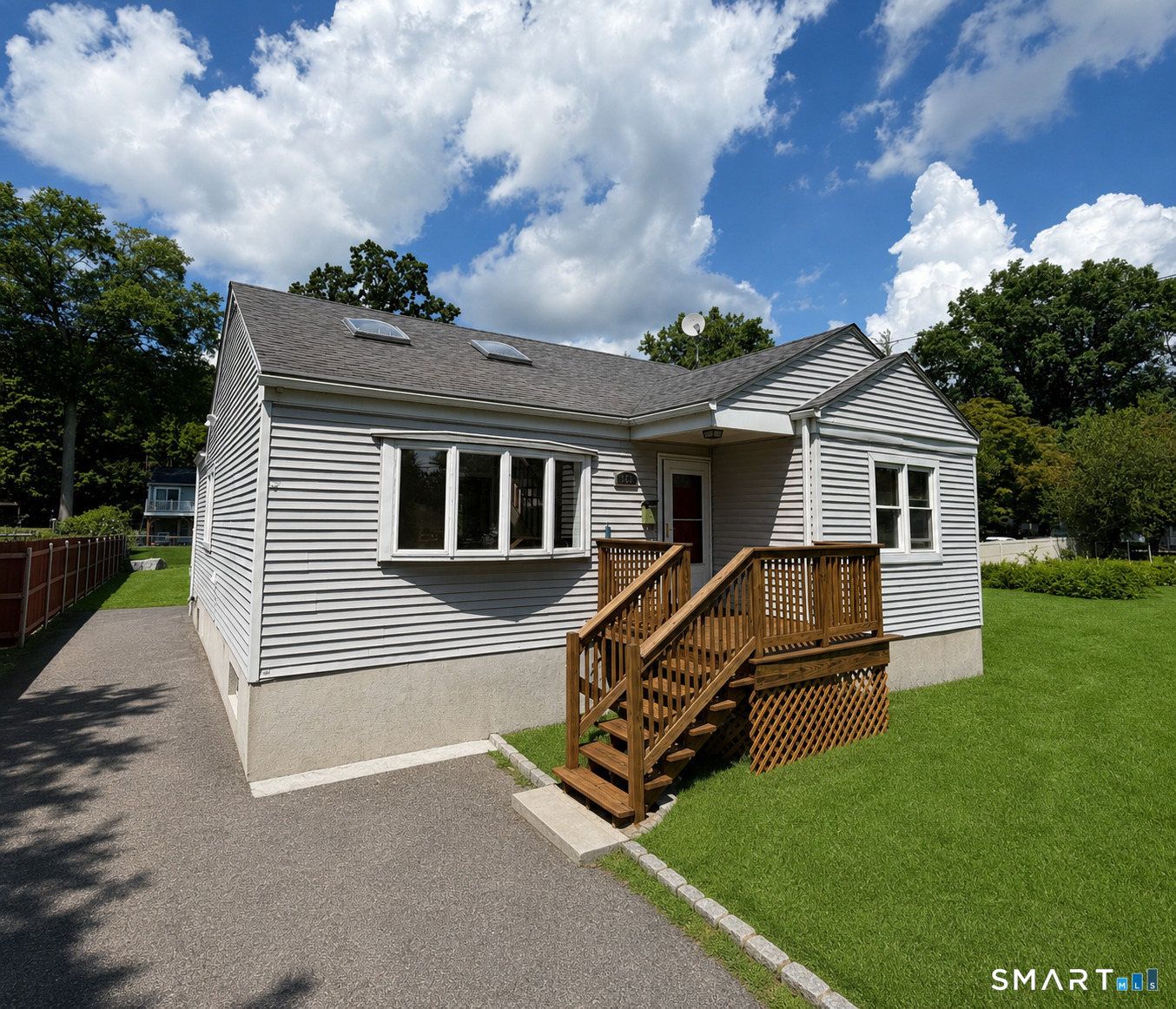 153 Oaklawn Avenue Stamford CT 06905