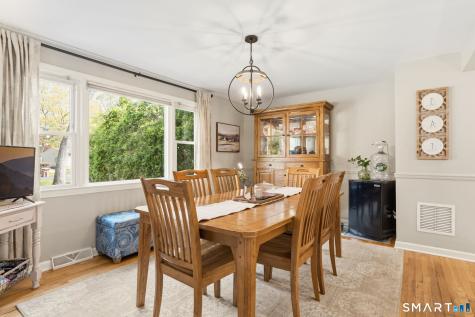 25 Forest Road East Lyme CT 06357