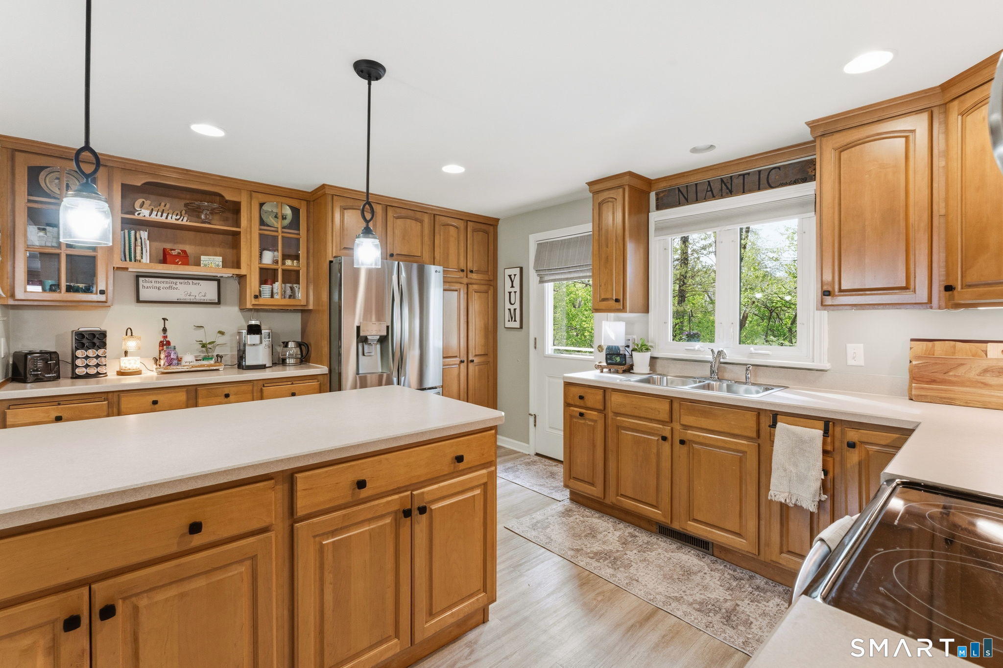25 Forest Road East Lyme CT 06357
