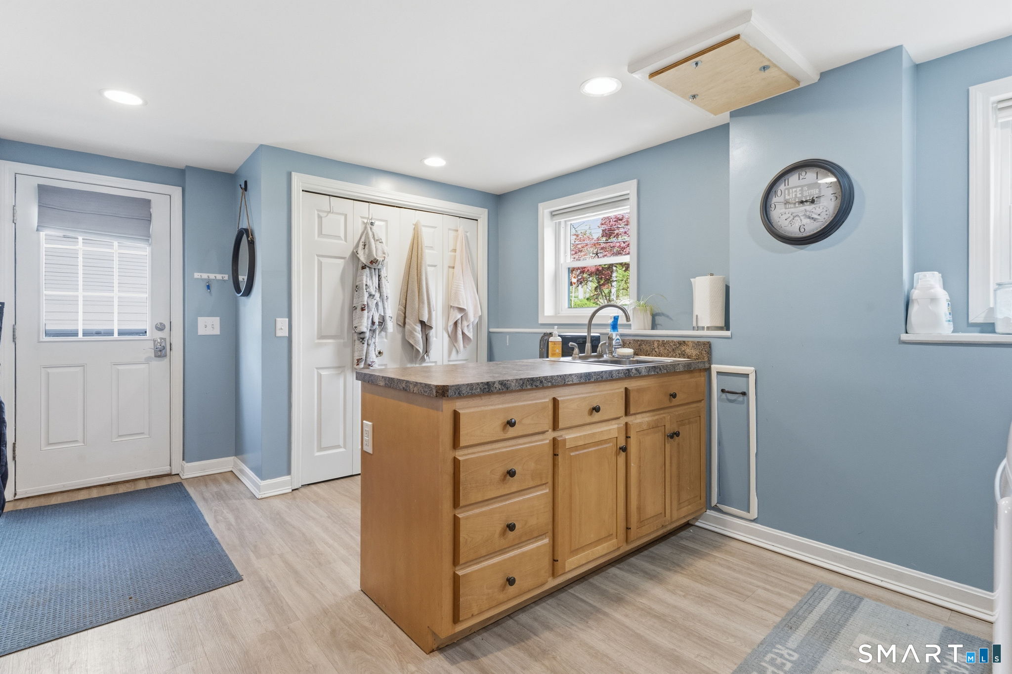 25 Forest Road East Lyme CT 06357