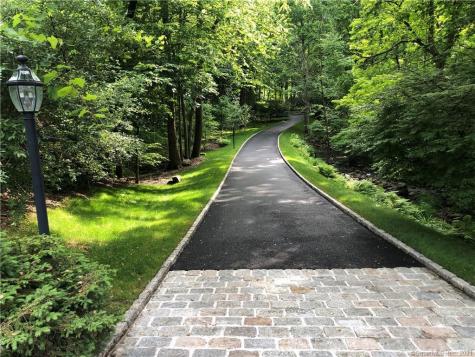 6 Glenview Drive Sherman CT 06784
