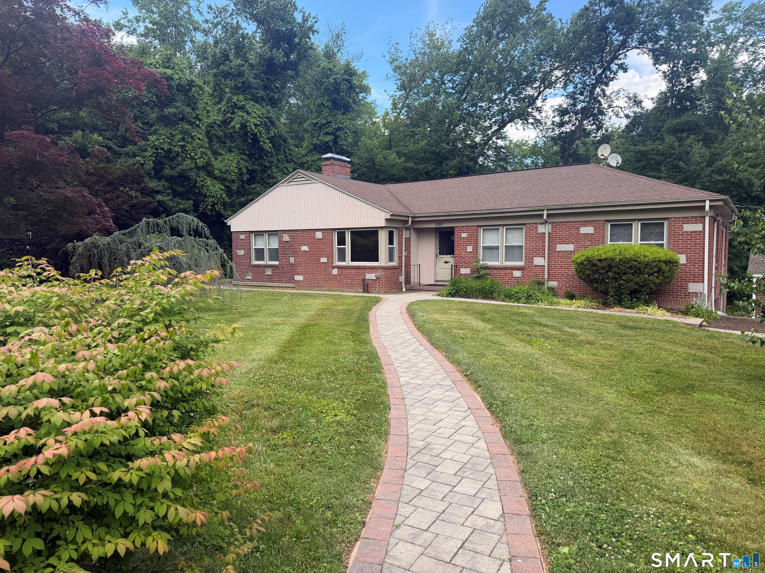659 West Woods Road Hamden CT 06518