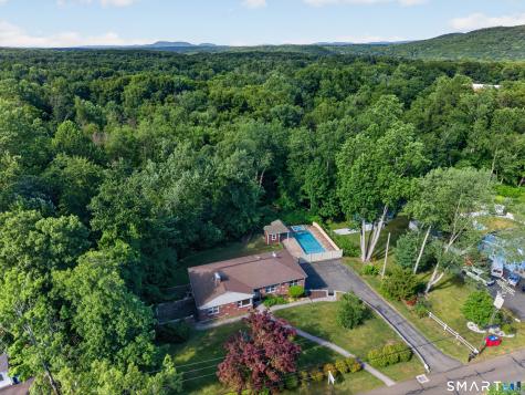 659 West Woods Road Hamden CT 06518