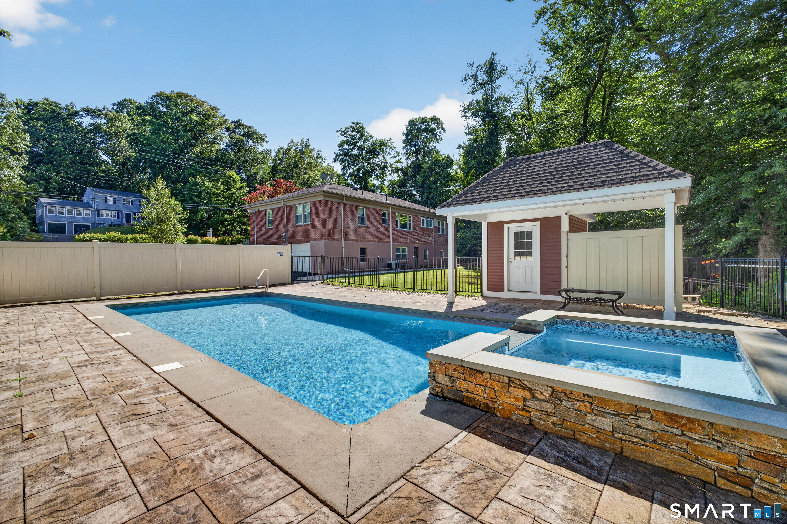 659 West Woods Road Hamden CT 06518