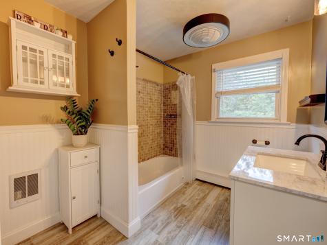 10 Shady Drive Wallingford CT 06492