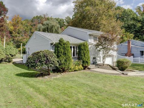 10 Shady Drive Wallingford CT 06492