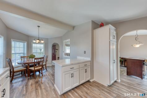 21 Laurel Circle East Windsor CT 06088