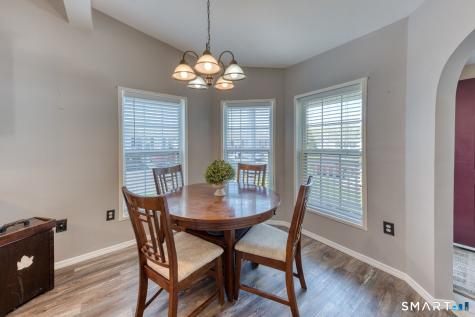21 Laurel Circle East Windsor CT 06088