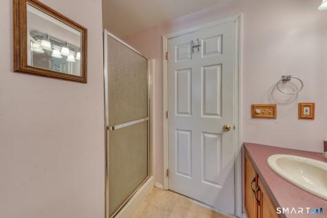 21 Laurel Circle East Windsor CT 06088