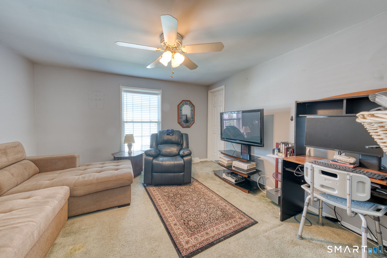 21 Laurel Circle East Windsor CT 06088