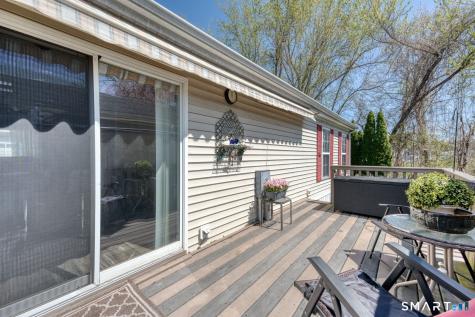 21 Laurel Circle East Windsor CT 06088