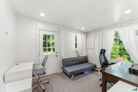 21 North Pleasant Rise Brookfield CT 06804