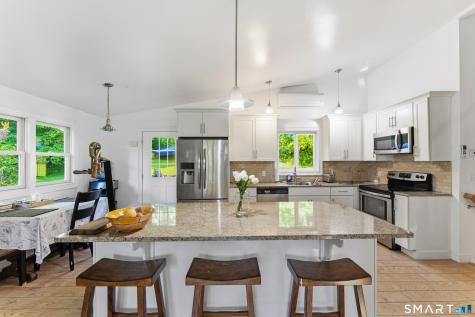 21 North Pleasant Rise Brookfield CT 06804