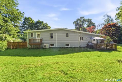 21 North Pleasant Rise Brookfield CT 06804