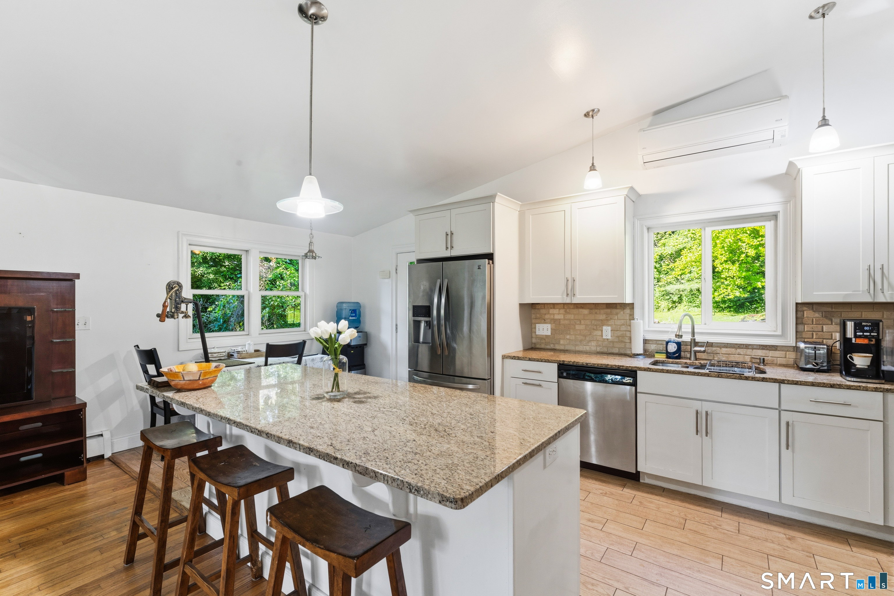 21 North Pleasant Rise Brookfield CT 06804