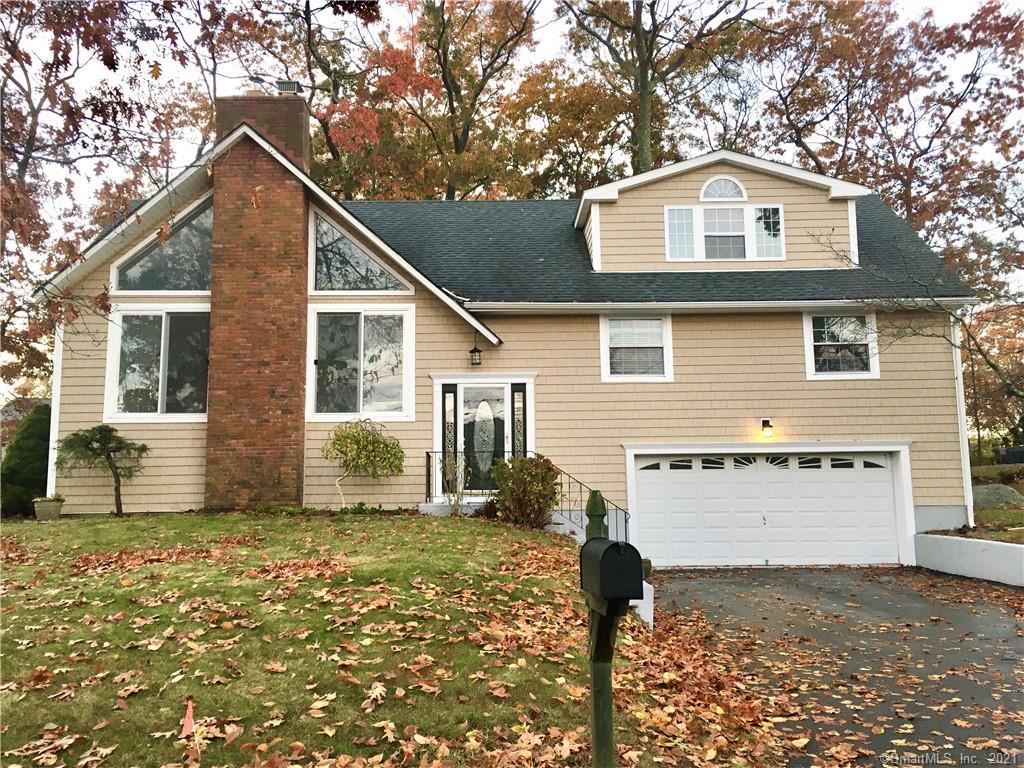 69 Neptune Drive Old Saybrook CT 06475