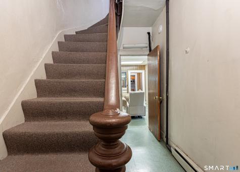 34 Queen Street Meriden CT 06451