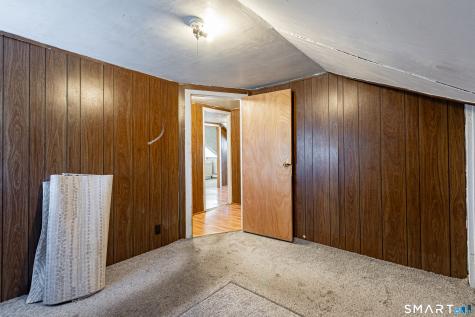 34 Queen Street Meriden CT 06451