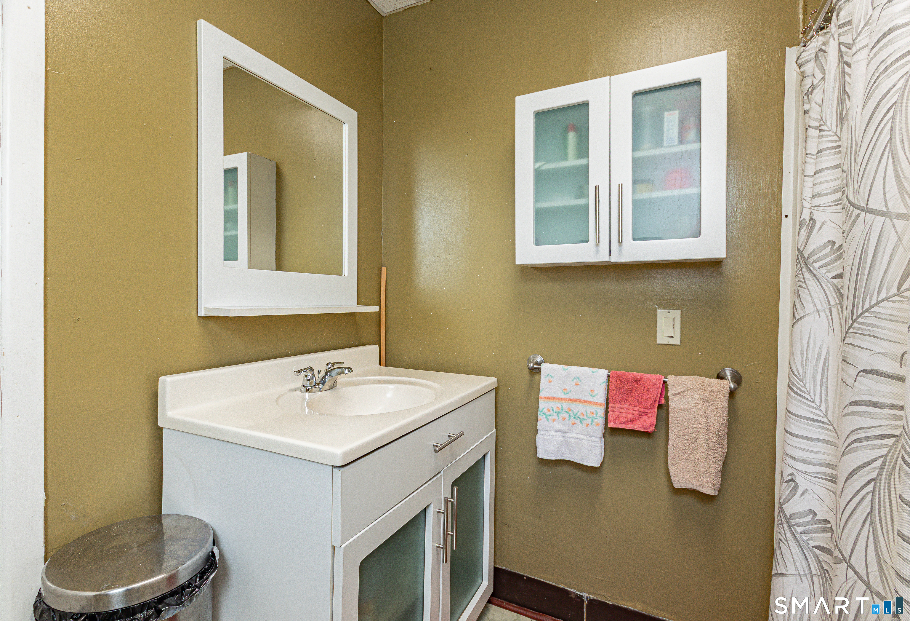 34 Queen Street Meriden CT 06451