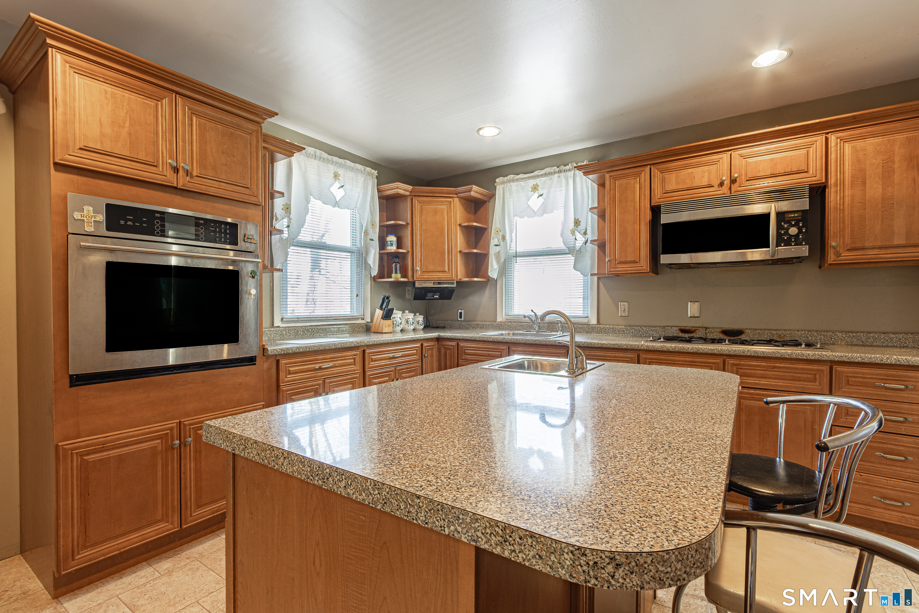34 Queen Street Meriden CT 06451