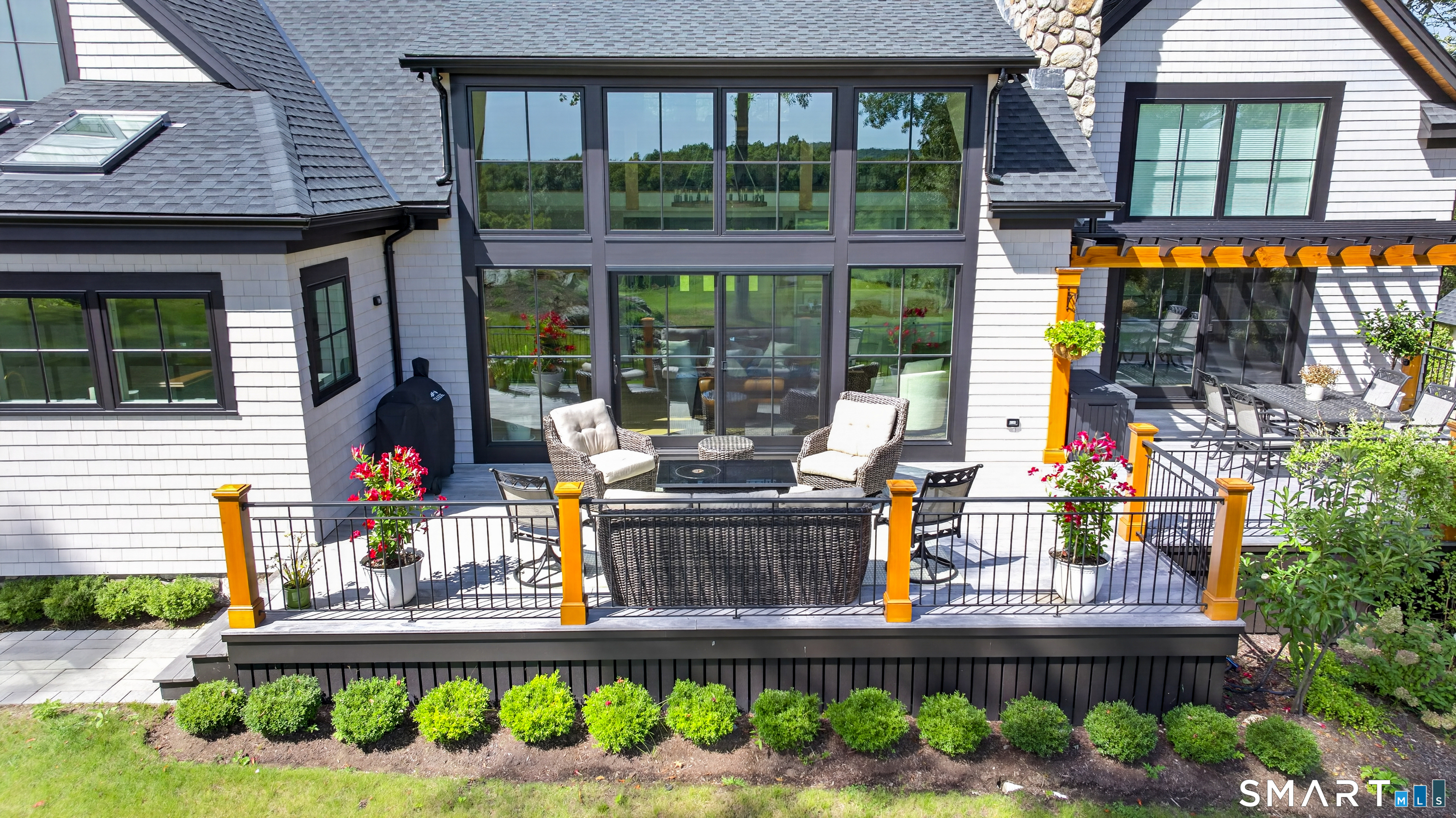 703 Fox Hopyard Road East Haddam CT 06423