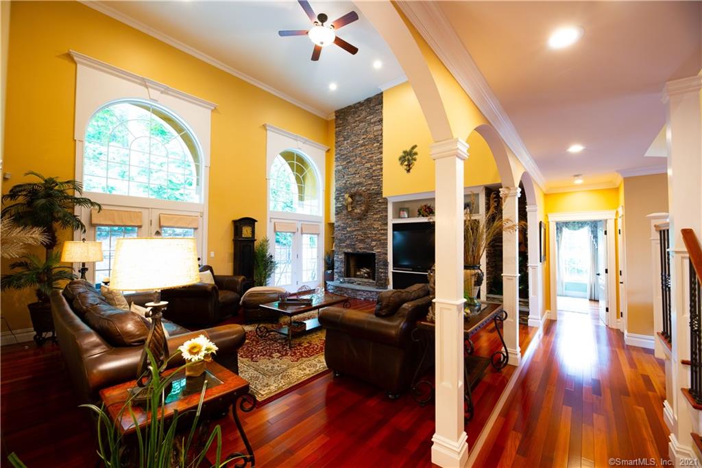 130 Waverly Drive Newington CT 06111