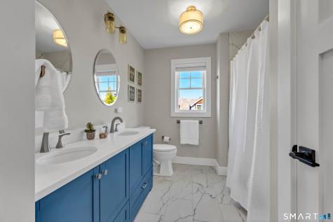 21 Lakeview Road Brookfield CT 06804