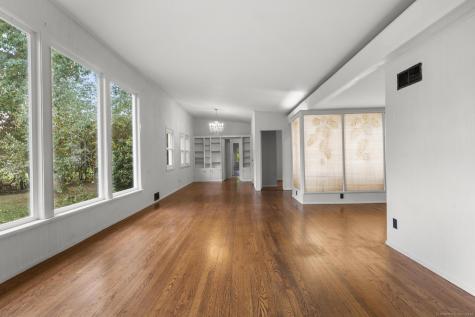 999 Monroe Turnpike Monroe CT 06468