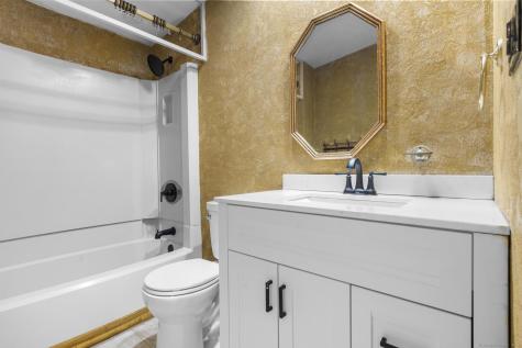 999 Monroe Turnpike Monroe CT 06468