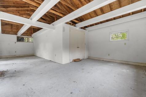 999 Monroe Turnpike Monroe CT 06468