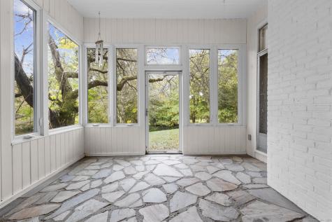 999 Monroe Turnpike Monroe CT 06468