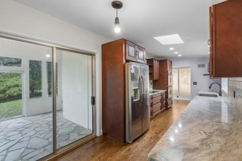 999 Monroe Turnpike Monroe CT 06468