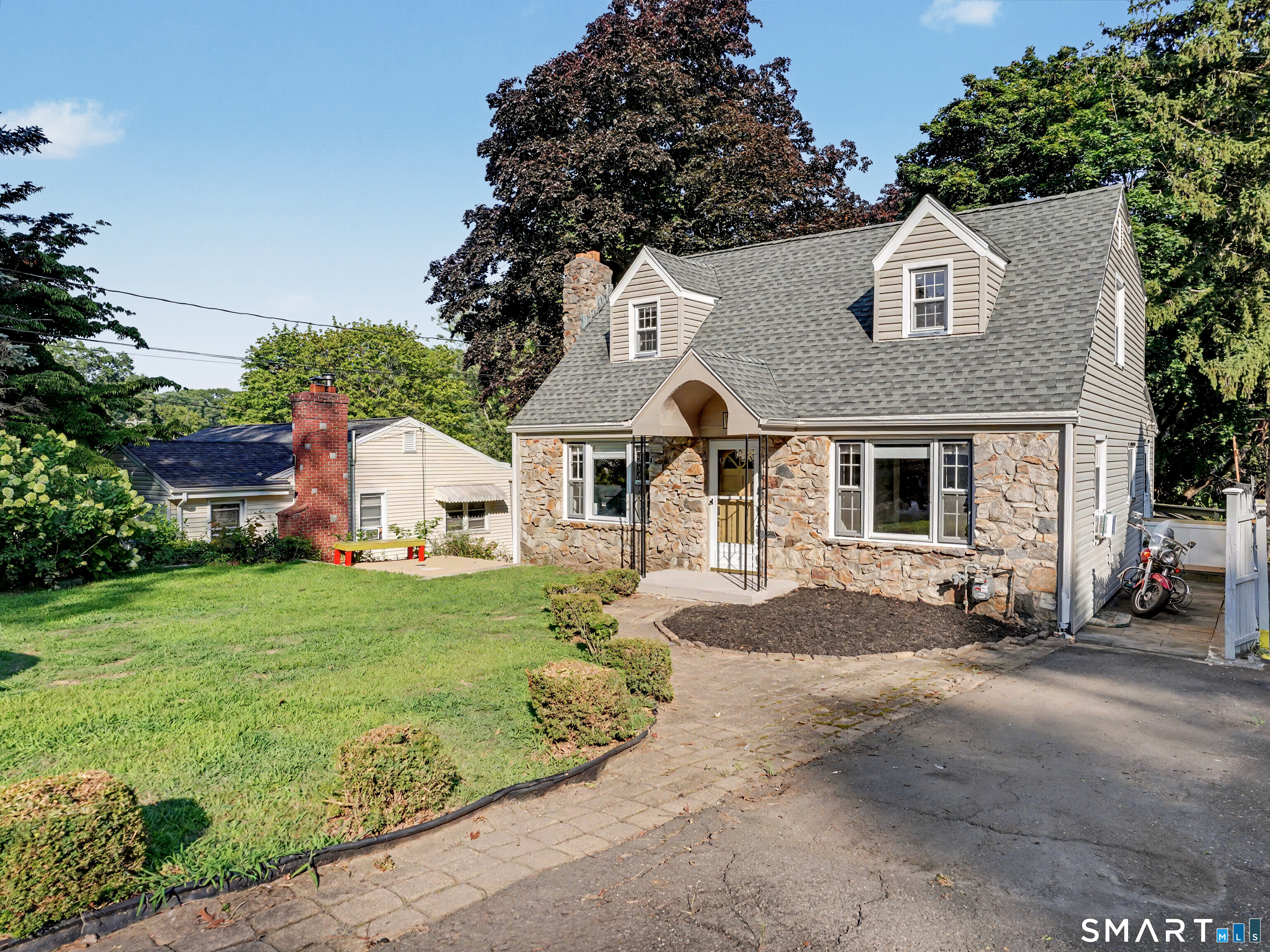 555 Lakeside Drive Bridgeport CT 06606
