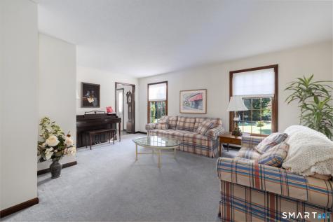 323 Watertown Road Middlebury CT 06762