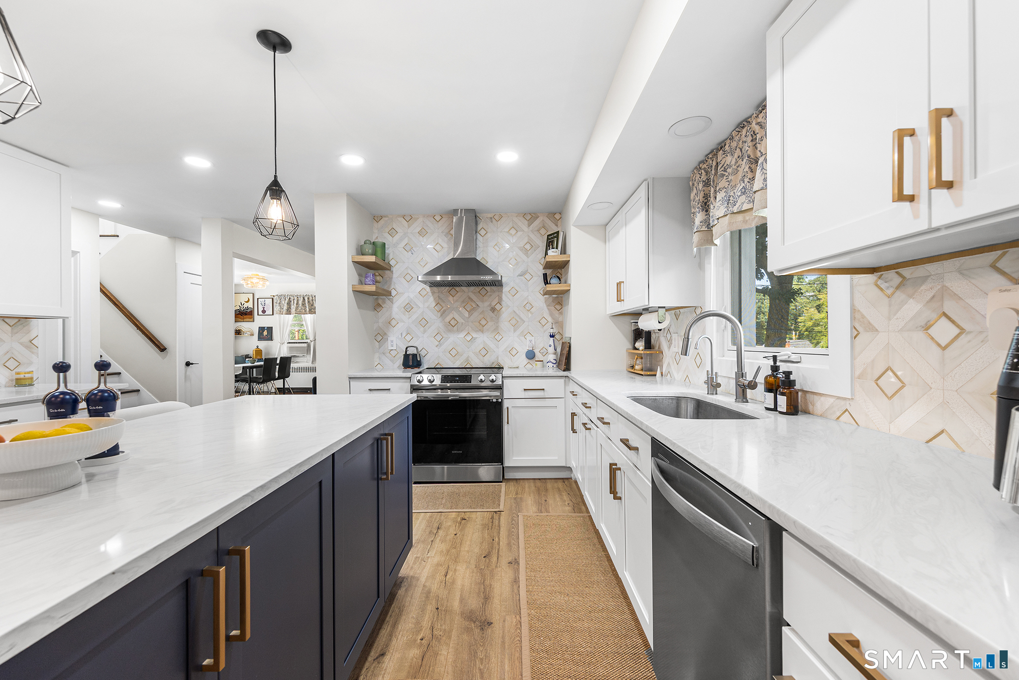 63 Morris Avenue West Haven CT 06516