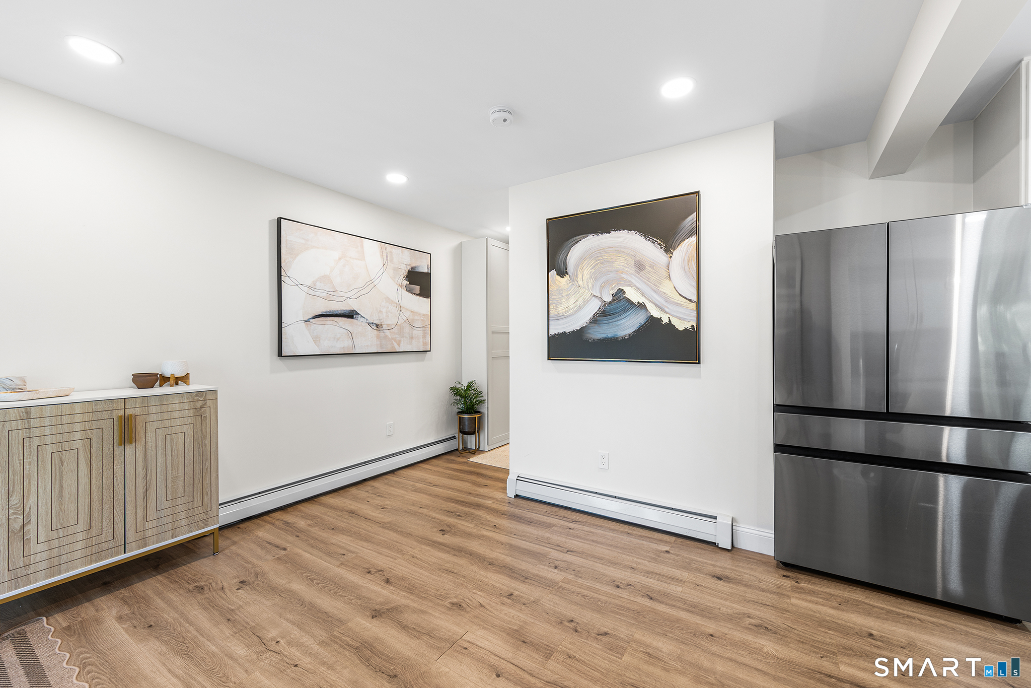 63 Morris Avenue West Haven CT 06516