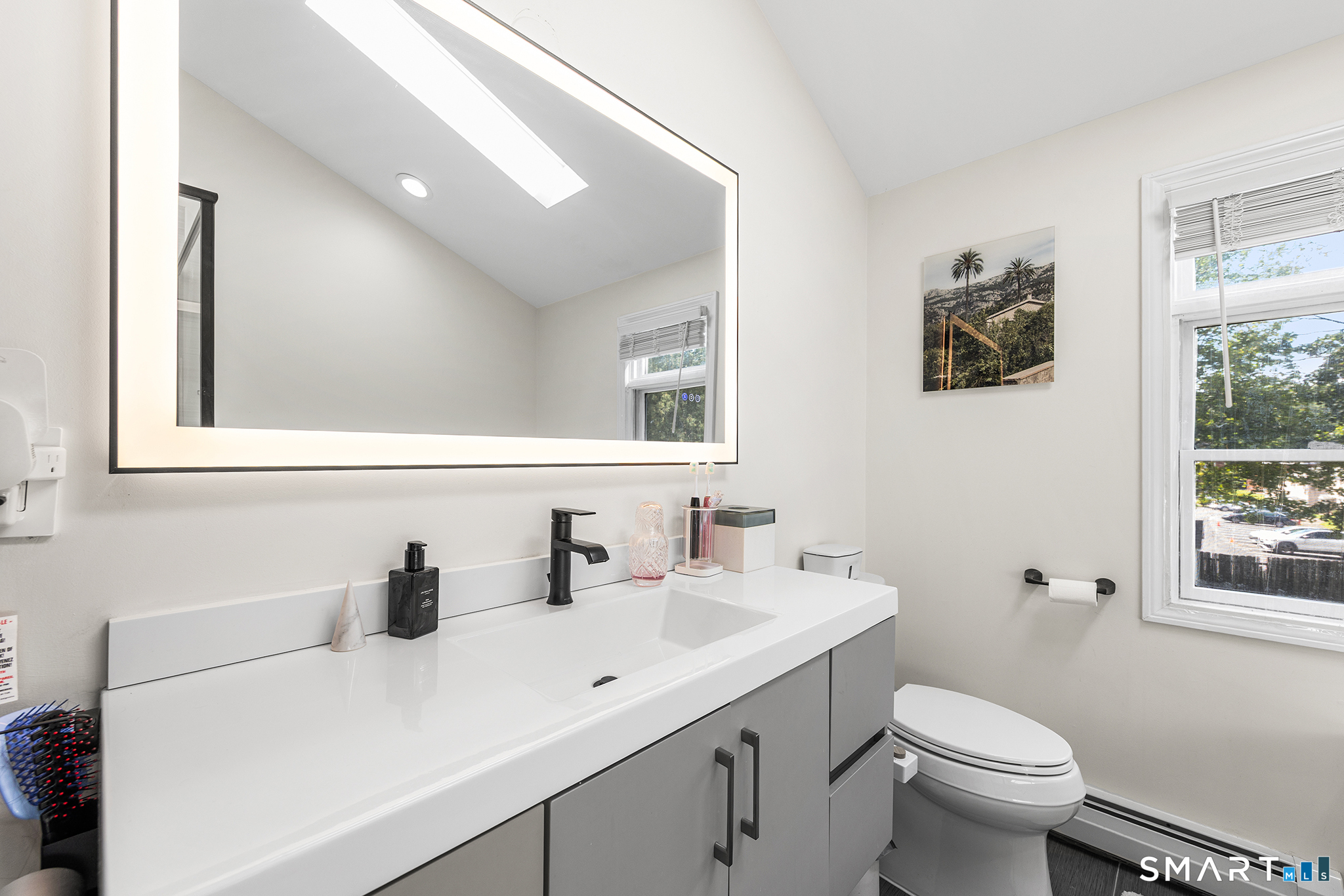 63 Morris Avenue West Haven CT 06516