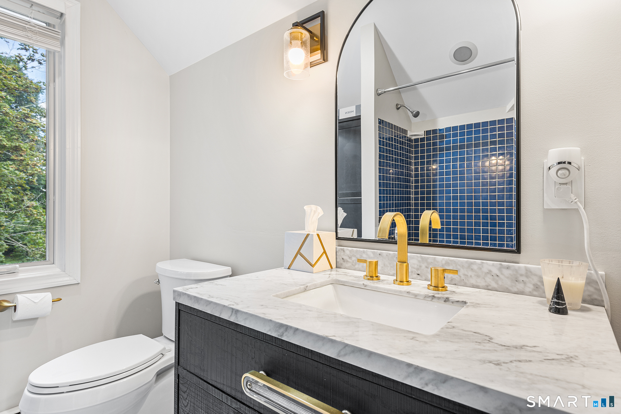 63 Morris Avenue West Haven CT 06516