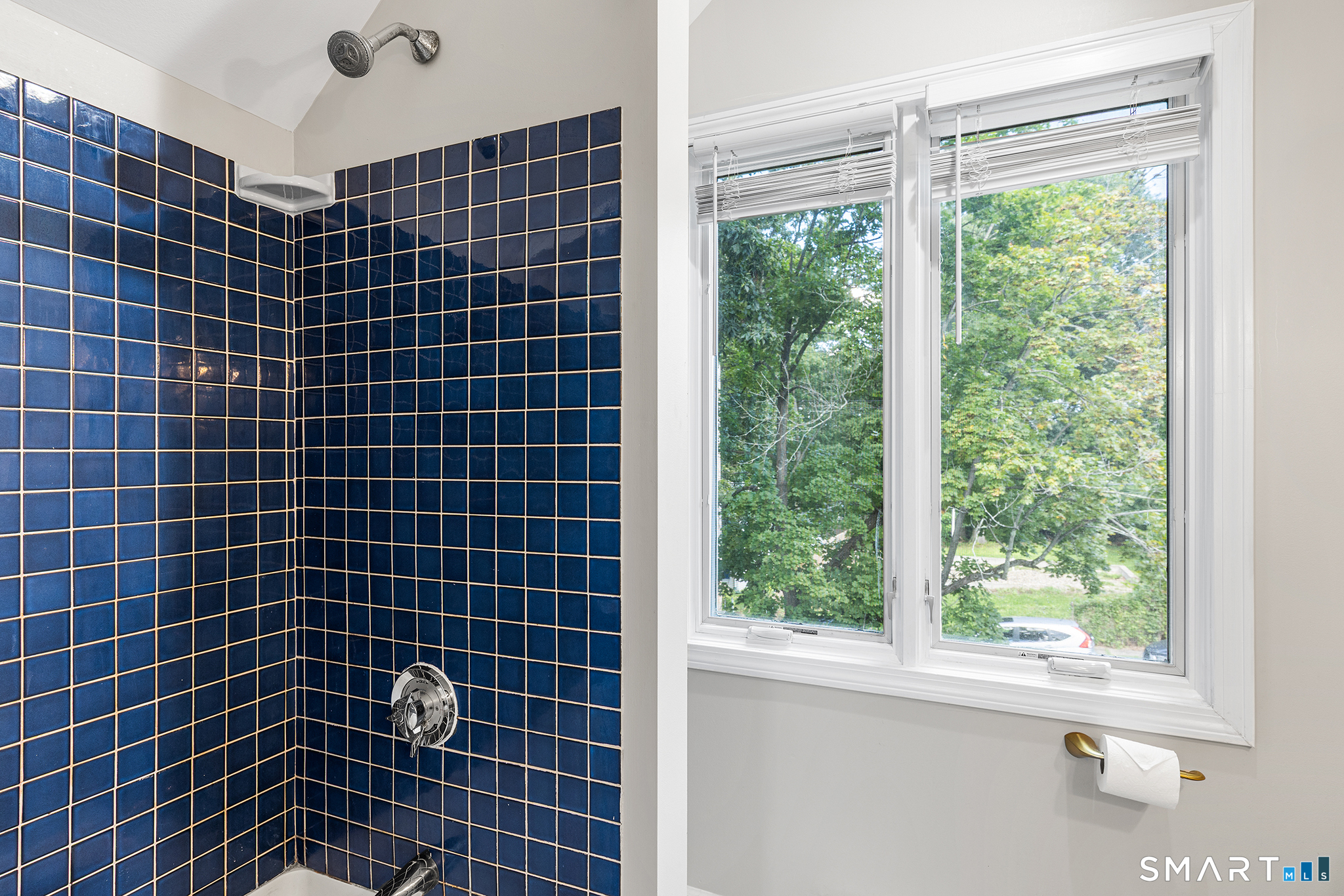 63 Morris Avenue West Haven CT 06516