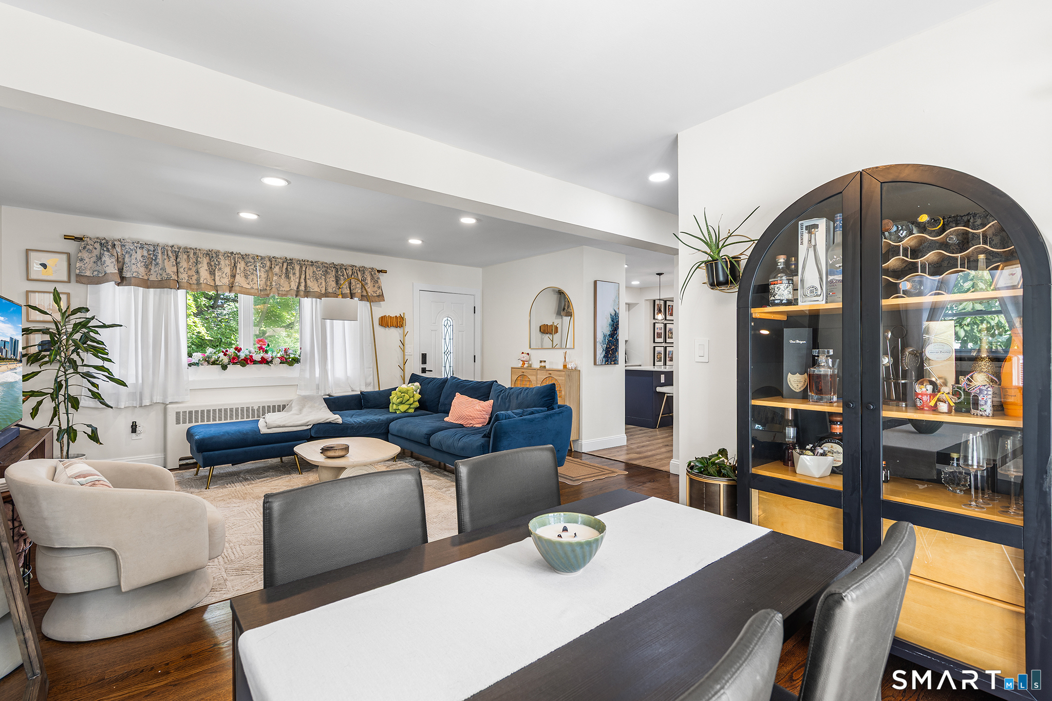 63 Morris Avenue West Haven CT 06516