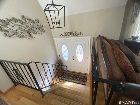14 Cimarron Road Middletown CT 06457