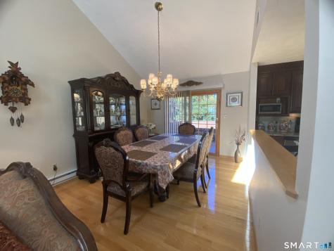 14 Cimarron Road Middletown CT 06457